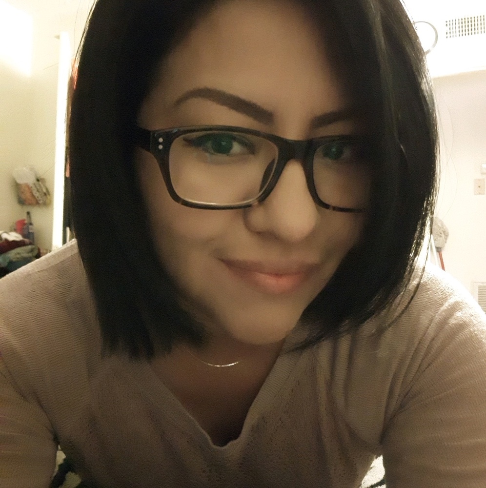 Meet your Posher, Vicky